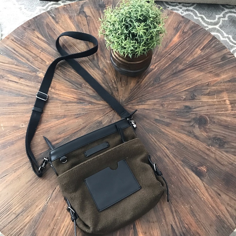 SHERPANI “Luna” Crossbody Purse